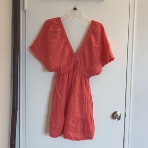 NWOT Aerie Pool to Party Flutter Sleeve Dress in Haute Coral Size S